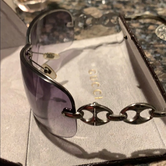 Gucci - Picture 4 of 5